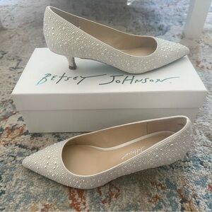 Betsy Johnson Scout Pearl White Heels
